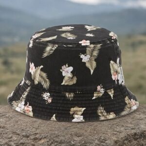 NEW! AE Reversible Bucket Hat